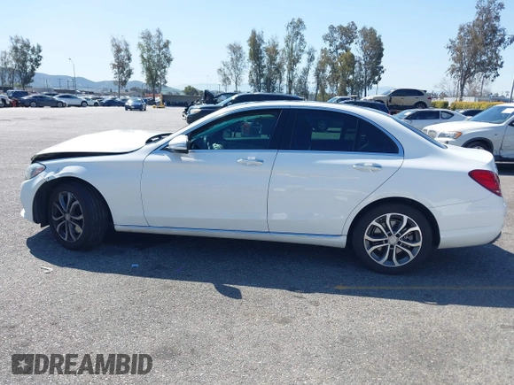2015 Mercedes-Benz C 300 Luxury with VIN 55SWF4KBXFU020795, listed as a IAAI auction lot 41842174 with 113,630 mi miles and . Bid and sale history available at carsss.com. Image 14.