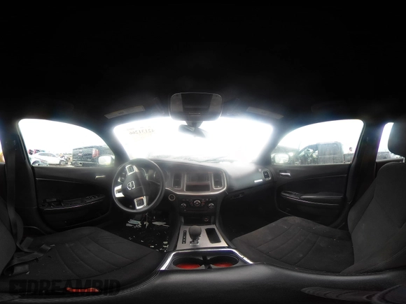 2013 Dodge Charger SE z VIN 2C3CDXBG0DH531483, wystawiony jako IAAI lot #42131266 z przebiegiem Nie podano mil oraz . Historia ofert i sprzedaży dostępna na DreamBid. Obrazek 18.