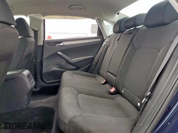 2013 Volkswagen Passat S с VIN 1VWAP7A32DC007583, выставлен на аукционе Copart как лот 46442615 с пробегом 137 210 миль миль и Списание • Salvage title. История ставок и продаж доступна на DreamBid. Изображение 10.