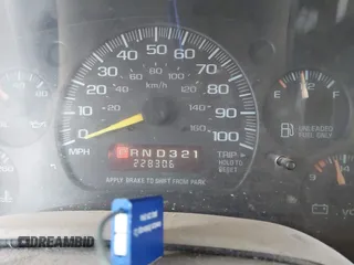 1997 GMC Safari with VIN 1GKEL19W2VB506844, listed as a IAAI auction lot 41719861 with 228,306 mi miles and . Bid and sale history available at carsss.com. Image 7.