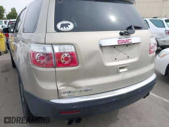 2012 GMC Acadia SLT1 with VIN 1GKKRRED4CJ135970, listed as a IAAI auction lot 42121346 with 178,550 mi miles. Bid and sale history available at carsss.com. Image 6.