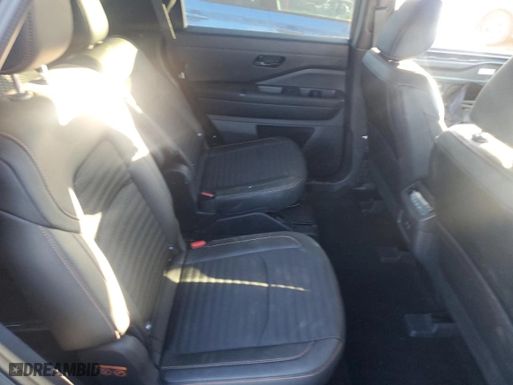 2024 Nissan Pathfinder SV with VIN 5N1DR3BD6RC246566, listed as a Copart auction lot 80794844 with 7,339 mi miles and Salvage Title. Bid and sale history available at carsss.com. Image 11.