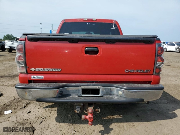 2004 Chevrolet Silverado 1500 Crew Cab LS with VIN 2GCEC13T341323588, listed as a Copart auction lot 65347154 with NaN miles and Clean Title. Bid and sale history available at carsss.com. Image 6.