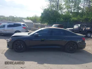 2021 Audi A6 Premium z VIN WAUD3AF21MN071219, wystawiony jako IAAI lot #42177199 z przebiegiem 72 789 mil mil oraz . Historia ofert i sprzedaży dostępna na DreamBid. Obrazek 14.