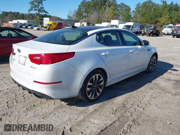 2015 Kia Optima SX Turbo с VIN 5XXGR4A63FG507075, выставлен на аукционе IAAI как лот 41802211 с пробегом 105 356 миль миль и . История ставок и продаж доступна на DreamBid. Изображение 4.