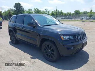 2019 Jeep Grand Cherokee Altitude with VIN 1C4RJFAG7KC606934, listed as a IAAI auction lot 42598576 with 69,916 mi miles and . Bid and sale history available at DreamBid. Image 1.