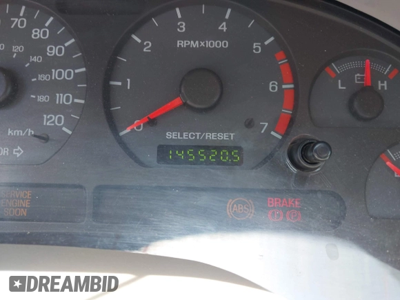 2003 Ford Mustang Standard z VIN 1FAFP40463F341216, wystawiony jako IAAI lot #42601357 z przebiegiem 145 520 mil mil oraz . Historia ofert i sprzedaży dostępna na DreamBid. Obrazek 7.
