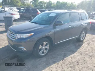 2011 Toyota Highlander Limited with VIN 5TDDK3EH7BS068694, listed as a IAAI auction lot 42252513 with 163,816 mi miles and . Bid and sale history available at DreamBid. Image 17.