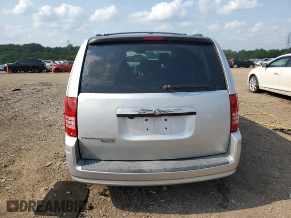 2008 Chrysler Town & Country Touring with VIN 2A8HR54P78R817277, listed as a Copart auction lot 60281205 with 141,380 mi miles and Salvage title. Bid and sale history available at DreamBid. Image 6.