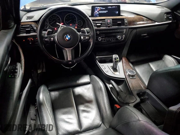 2014 BMW 3 Series 328d xDrive z VIN WBA3D5C54EKX98811, wystawiony jako Copart lot #54424105 z przebiegiem 152 846 mil mil oraz Szkoda całkowita • Salvage title. Historia ofert i sprzedaży dostępna na DreamBid. Obrazek 8.
