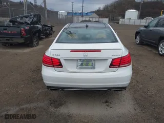 2015 Mercedes-Benz E-Class E 400 with VIN WDDKJ6HB7FF294796, listed as a IAAI auction lot 41800037 with 77,656 mi miles. Bid and sale history available at carsss.com. Image 16.
