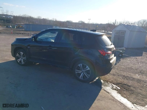 2023 Mitsubishi Outlander Sport ES with VIN JA4ARUAU1PU011685, listed as a IAAI auction lot 41575031 with 57,068 mi miles. Bid and sale history available at carsss.com. Image 3.