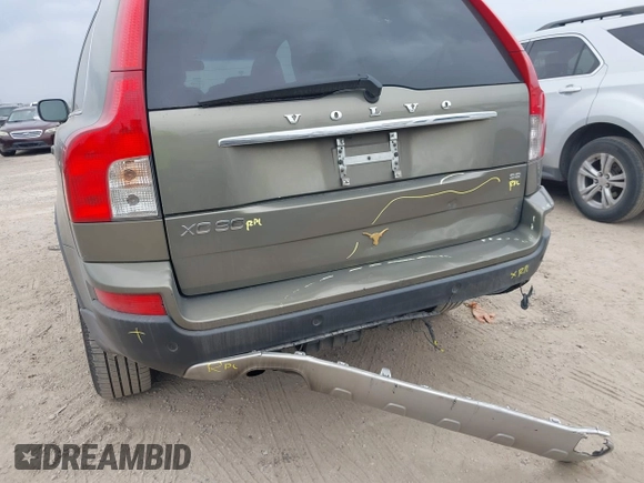 2010 Volvo XC90 I6 with VIN YV4982CY4A1548606, listed as a IAAI auction lot 41549516 with 141,737 mi miles. Bid and sale history available at carsss.com. Image 6.