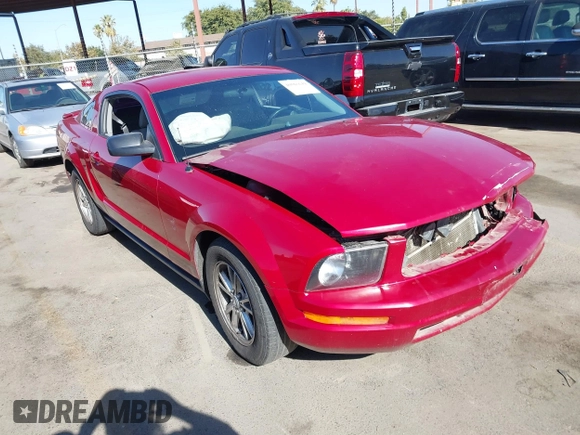 2009 Ford Mustang with VIN 1ZVHT80N795100825, listed as a IAAI auction lot 40588649 with 134,411 mi miles and . Bid and sale history available at carsss.com. Image 1.