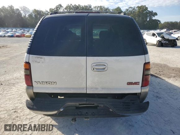 2000 GMC Yukon SLT with VIN 1GKEK13T1YJ118466, listed as a Copart auction lot 79811564 with 226,829 mi miles and Salvage Title. Bid and sale history available at carsss.com. Image 6.