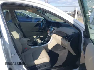 2014 Honda Accord EX-L with VIN 1HGCR2F82EA163330, listed as a IAAI auction lot 41920561 with 86,890 mi miles and . Bid and sale history available at carsss.com. Image 5.