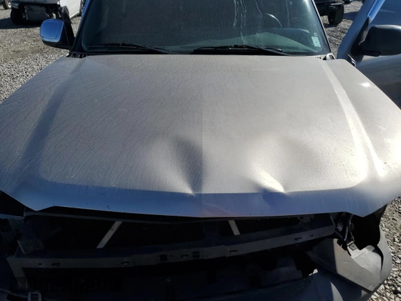 2002 Chevrolet Avalanche z VIN 3GNEK13T52G137145, wystawiony jako Copart lot #45927535 z przebiegiem Nie podano mil oraz Szkoda całkowita • Salvage title. Historia ofert i sprzedaży dostępna na DreamBid. Obrazek 11.