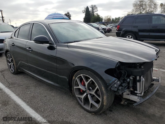 2019 Alfa Romeo Giulia with VIN ZARFAMAN8K7598380, listed as a Copart auction lot 44459365 with 55,557 mi miles and Salvage Title. Bid and sale history available at carsss.com. Image 4.