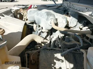 2019 Ford F-250 XL z VIN 1FT7X2B67KED93380, wystawiony jako IAAI lot #43143387 z przebiegiem 132 060 mil mil oraz . Historia ofert i sprzedaży dostępna na DreamBid. Obrazek 19.