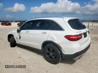 2018 Mercedes-Benz GLC 300 with VIN WDC0G4JB3JV025492, listed as a Copart auction lot 61674235 with 99,671 mi miles and Salvage title. Bid and sale history available at DreamBid. Image 2.