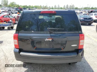 2014 Jeep Patriot Latitude with VIN 1C4NJPFB4ED823020, listed as a Copart auction lot 54746855 with 208,998 mi miles and Clean Title. Bid and sale history available at carsss.com. Image 6.