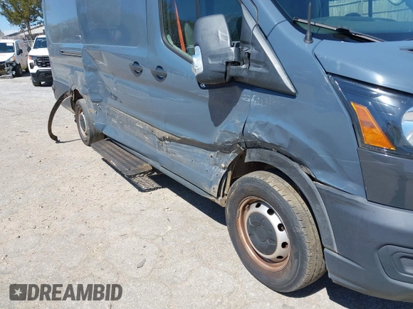 2020 Ford Transit Cargo with VIN 1FTBR3X87LKA48065, listed as a IAAI auction lot 41780797 with 82,385 mi miles. Bid and sale history available at carsss.com. Image 6.