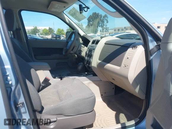 2009 Ford Escape Hybrid with VIN 1FMCU49319KB30484, listed as a IAAI auction lot 42160753 with 104,669 mi miles and . Bid and sale history available at DreamBid. Image 5.