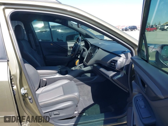 2025 Subaru Outback Wilderness с VIN 4S4BTGUD9S3134301, выставлен на аукционе IAAI как лот 41711750 с пробегом 7 412 миль миль и . История ставок и продаж доступна на DreamBid. Изображение 5.