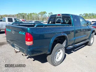 1998 Dodge Dakota SLT with VIN 1B7GG22Y0WS524464, listed as a IAAI auction lot 41806151 with 185,380 mi miles. Bid and sale history available at carsss.com. Image 4.