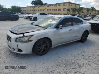 2012 Nissan Maxima S z VIN 1N4AA5AP6CC846071, wystawiony jako Copart lot #57105805 z przebiegiem 130 819 mil mil oraz Czysty tytuł • Clean title. Historia ofert i sprzedaży dostępna na DreamBid. Obrazek 1.