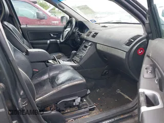 2009 Volvo XC90 с VIN YV4CF982891502118, выставлен на аукционе IAAI как лот 42233160 с пробегом 196 329 миль миль и . История ставок и продаж доступна на DreamBid. Изображение 5.