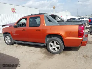 2008 Chevrolet Avalanche LTZ with VIN 3GNEC12J48G216702, listed as a IAAI auction lot 41753596 with 299,925 mi miles. Bid and sale history available at carsss.com. Image 15.