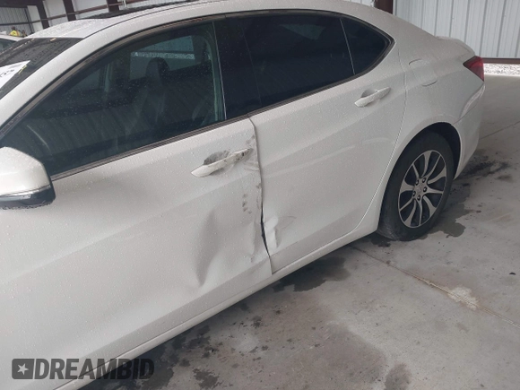 2016 Acura TLX with VIN 19UUB1F30GA008589, listed as a IAAI auction lot 42245457 with Not provided miles and . Bid and sale history available at DreamBid. Image 6.