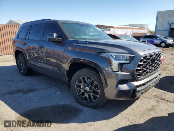 2024 Toyota Sequoia SR5 with VIN 7SVAAABA5RX022048, listed as a Copart auction lot 72630824 with 5,182 mi miles and Salvage Title. Bid and sale history available at carsss.com. Image 4.