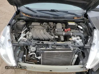 2017 Nissan Versa SV z VIN 3N1CN7AP4HL898851, wystawiony jako Copart lot #43182395 z przebiegiem 94 626 mil mil oraz Szkoda całkowita • Salvage title. Historia ofert i sprzedaży dostępna na DreamBid. Obrazek 13.