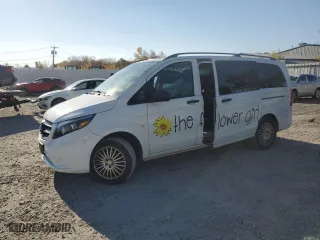 2018 Mercedes-Benz Metris Passenger Van with VIN WD4PG2EE7J3394600, listed as a Copart auction lot 74778674 with 73,326 mi miles and Salvage Title. Bid and sale history available at carsss.com. Image 1.