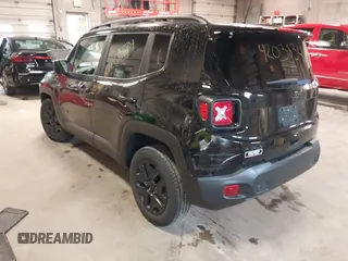 2020 Jeep Renegade Jeepster z VIN ZACNJBAB5LPL21798, wystawiony jako IAAI lot #42038384 z przebiegiem 65 753 mil mil oraz . Historia ofert i sprzedaży dostępna na DreamBid. Obrazek 3.