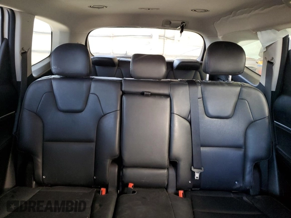 2021 Kia Telluride LX z VIN 5XYP24HC5MG193678, wystawiony jako Copart lot #46151325 z przebiegiem 21 501 mil mil oraz Czysty tytuł • Clean title. Historia ofert i sprzedaży dostępna na DreamBid. Obrazek 10.