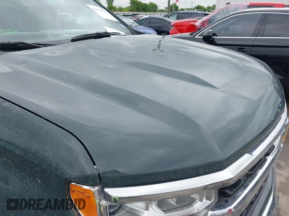2025 Chevrolet Silverado 1500 LT with VIN 3GCPACED0SG202408, listed as a IAAI auction lot 41910217 with 5,070 mi miles and . Bid and sale history available at DreamBid. Image 6.