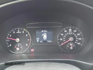 2019 Kia Sorento LX with VIN 5XYPG4A35KG577548, listed as a IAAI auction lot 41463981 with 74,260 mi miles. Bid and sale history available at carsss.com. Image 7.