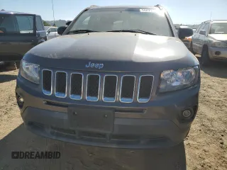 2016 Jeep Compass Sport SE z VIN 1C4NJDBB1GD779260, wystawiony jako Copart lot #56040065 z przebiegiem Nie podano mil oraz Czysty tytuł • Clean title. Historia ofert i sprzedaży dostępna na DreamBid. Obrazek 5.