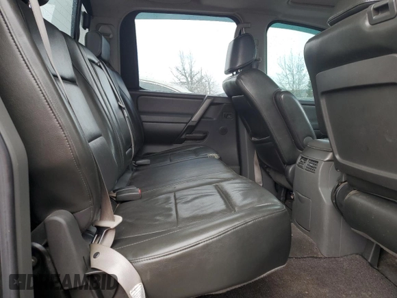 2005 Nissan Titan LE with VIN 1N6AA07B15N552302, listed as a Copart auction lot 44396985 with 172,401 mi miles and Salvage Title. Bid and sale history available at carsss.com. Image 10.
