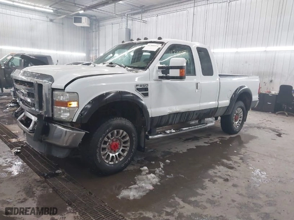 2009 Ford Super Duty F-250 SRW XL with VIN 1FTSX21579EA23060, listed as a IAAI auction lot 41308974 with 186,631 mi miles. Bid and sale history available at carsss.com. Image 2.