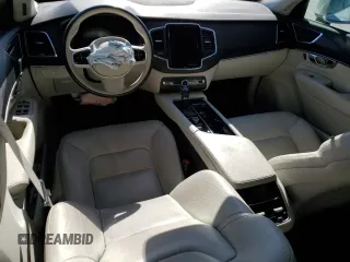 2020 Volvo XC90 Momentum with VIN YV4102PK8L1564739, listed as a Copart auction lot 87068654 with 47,655 mi miles and Salvage Title. Bid and sale history available at carsss.com. Image 8.