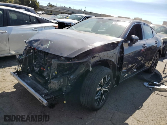 2023 Toyota Crown XLE with VIN JTDAAAAF4P3001252, listed as a Copart auction lot 68485534 with 29,648 mi miles and Salvage Title. Bid and sale history available at carsss.com. Image 1.