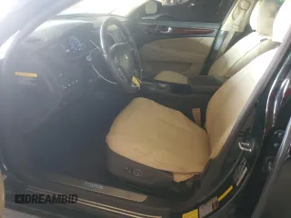 2012 Hyundai Equus Signature with VIN KMHGH4JH2CU045727, listed as a Copart auction lot 60744895 with 118,223 mi miles and Clean title. Bid and sale history available at DreamBid. Image 8.