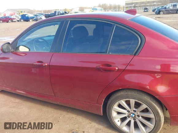 2011 BMW 3 Series 328i xDrive with VIN WBAPK7C56BF195818, listed as a IAAI auction lot 41946092 with 167,848 mi miles. Bid and sale history available at carsss.com. Image 14.