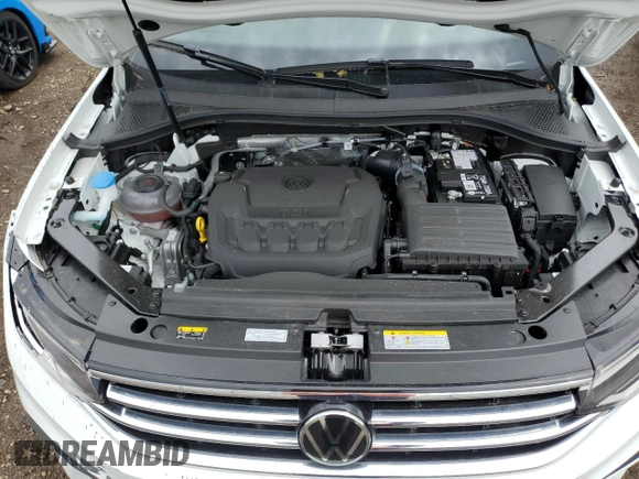 2024 Volkswagen Tiguan SE with VIN 3VVMB7AX9RM174127, listed as a Copart auction lot 53826785 with 4,208 mi miles and Salvage title. Bid and sale history available at DreamBid. Image 12.