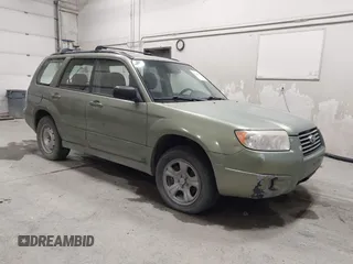 2006 Subaru Forester 2.5 X with VIN JF1SG63626H754489, listed as a IAAI auction lot 42108696 with 192,276 mi miles. Bid and sale history available at carsss.com. Image 1.