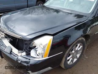 2010 Cadillac DTS w/1SC with VIN 1G6KD5EY8AU129996, listed as a IAAI auction lot 41960809 with 89,075 mi miles. Bid and sale history available at carsss.com. Image 14.